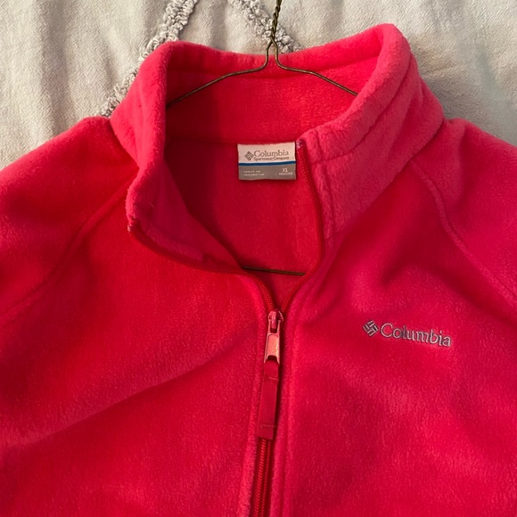 Red/Pink Columbia Fleece Jacket - Picture 4 of 5